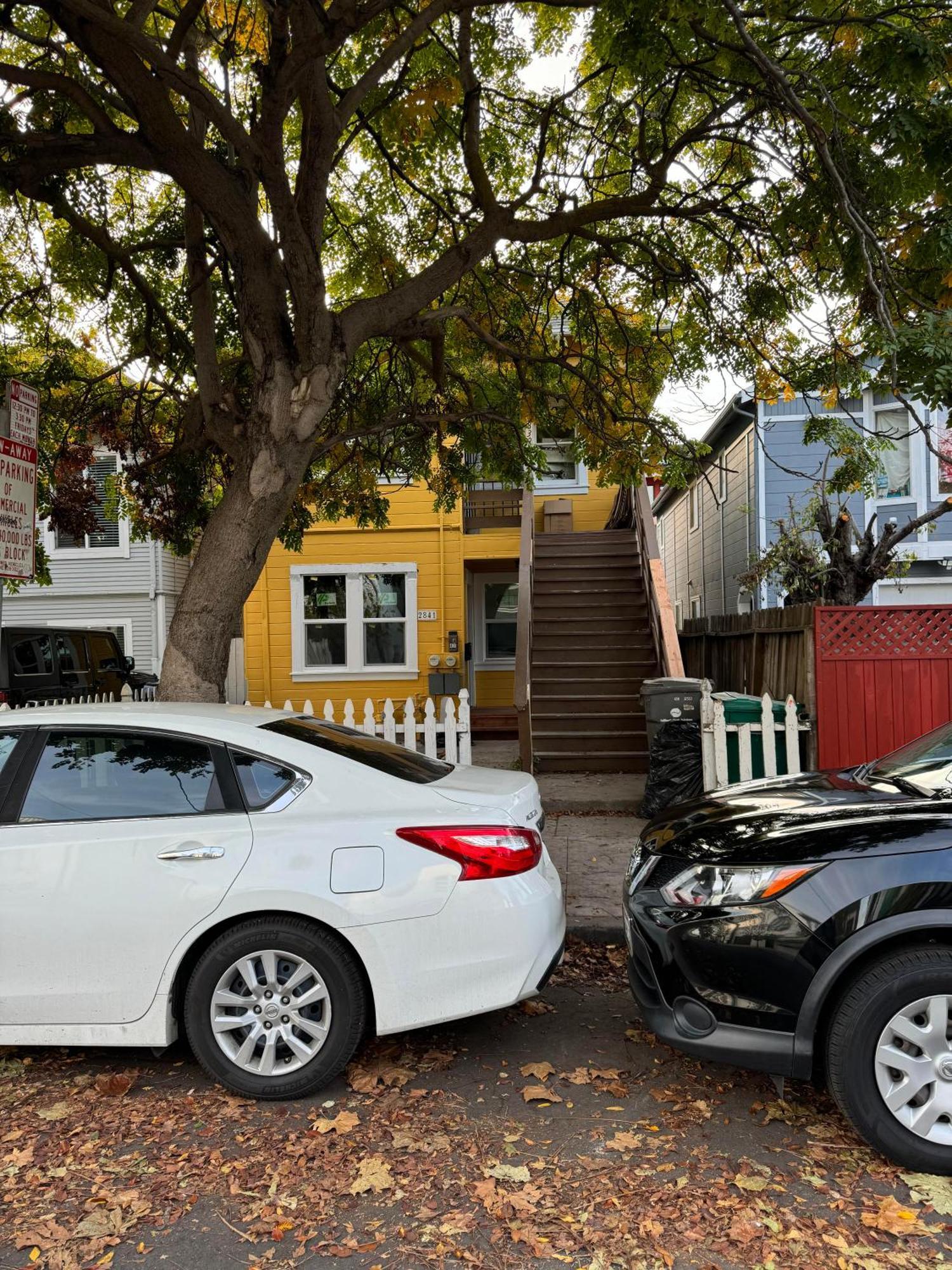 Bumblebee House Apartment Oakland Exterior photo